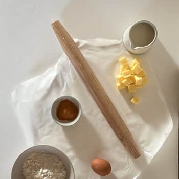 Tapered rolling pin